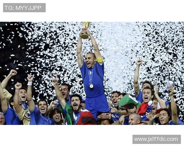 意大利前著名足球明星的辉煌历程与传奇故事回顾